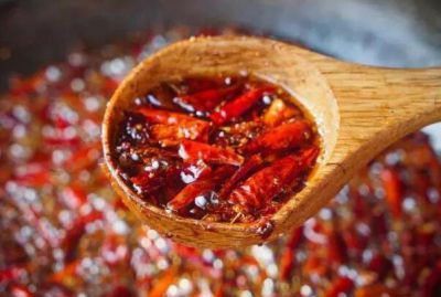 重慶火鍋底料批發(fā)，不用技術(shù)也能開重慶特色火鍋店！