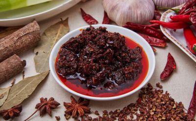 什么樣的重慶火鍋底料廠家，才生產(chǎn)的出正宗的老重慶火鍋底料？
