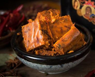 如何選擇一家長期供應(yīng)重慶火鍋底料廠家？