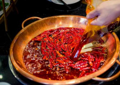 重慶火鍋底料批發(fā)之潲水油的鑒別方法！