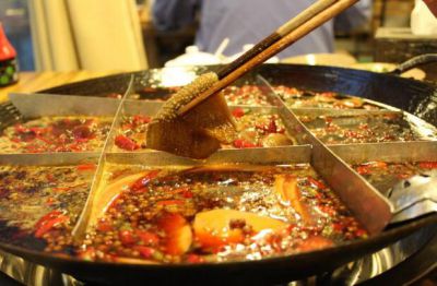 選擇重慶火鍋底料批發(fā)除了價格，你更應(yīng)該關(guān)心的是這些！