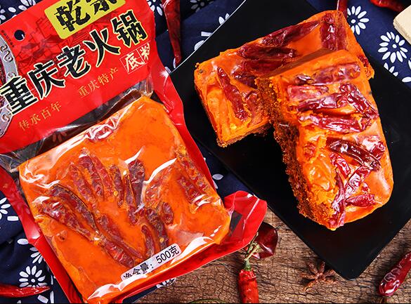 底料加工廠的袋裝底料能為你的火鍋店節(jié)約成本！