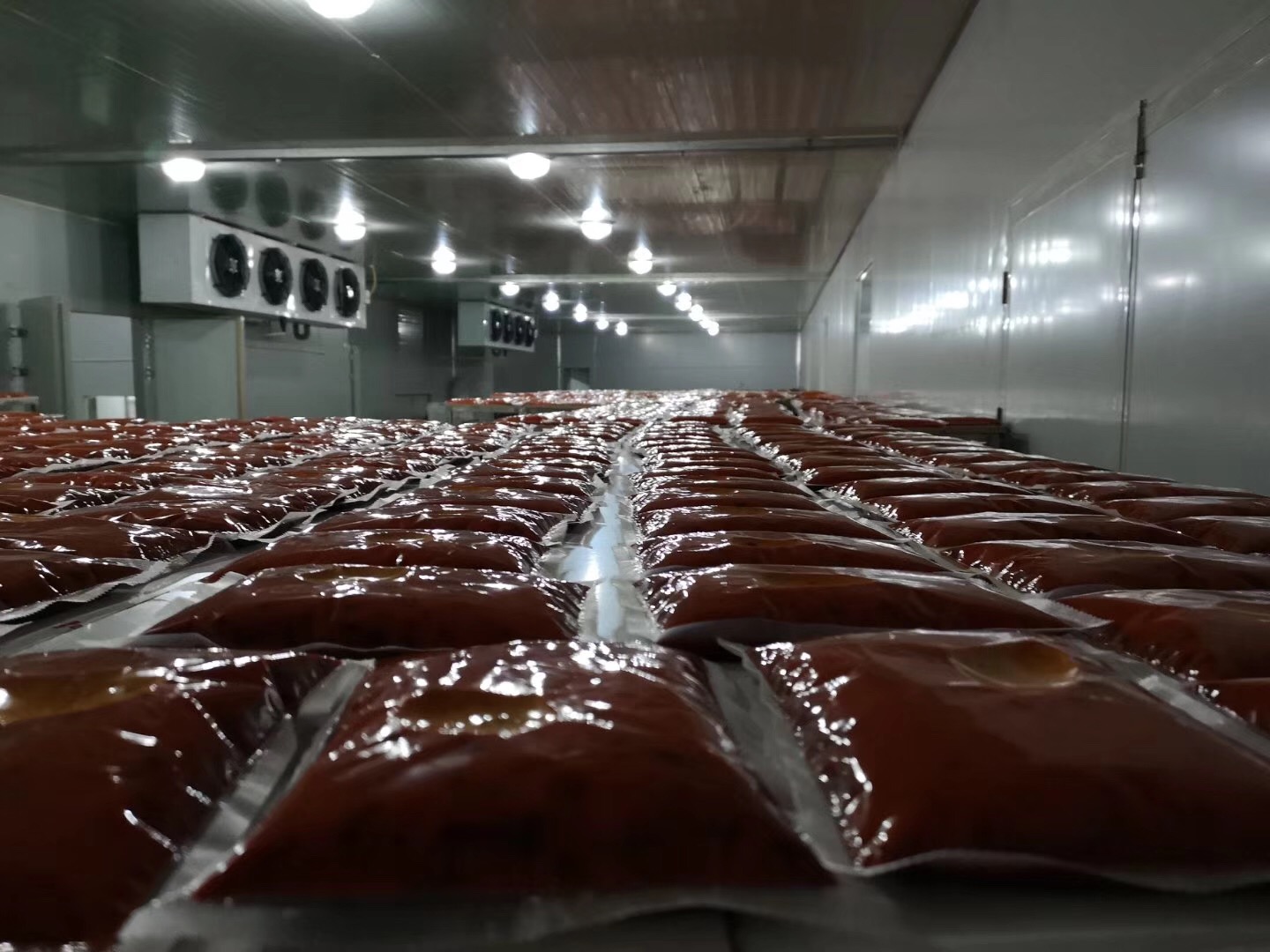 尋找重慶火鍋底料批發(fā)廠家之前要做好哪些工作？